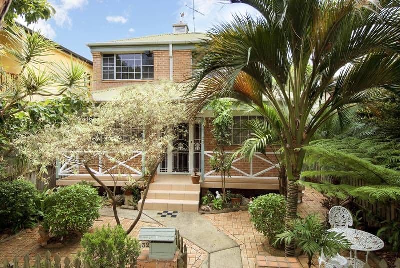 32 Surfers Parade, FRESHWATER NSW 2096, Freshwater - Image 1