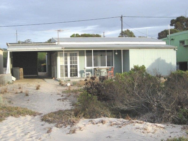 16 Davey Road, ROGUES POINT SA 5571, Rogues Point - Image 1