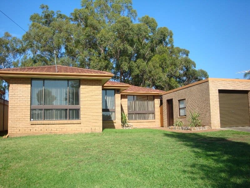35 Moonlight Road, PRAIRIEWOOD NSW 2176, Prairiewood - Image 1