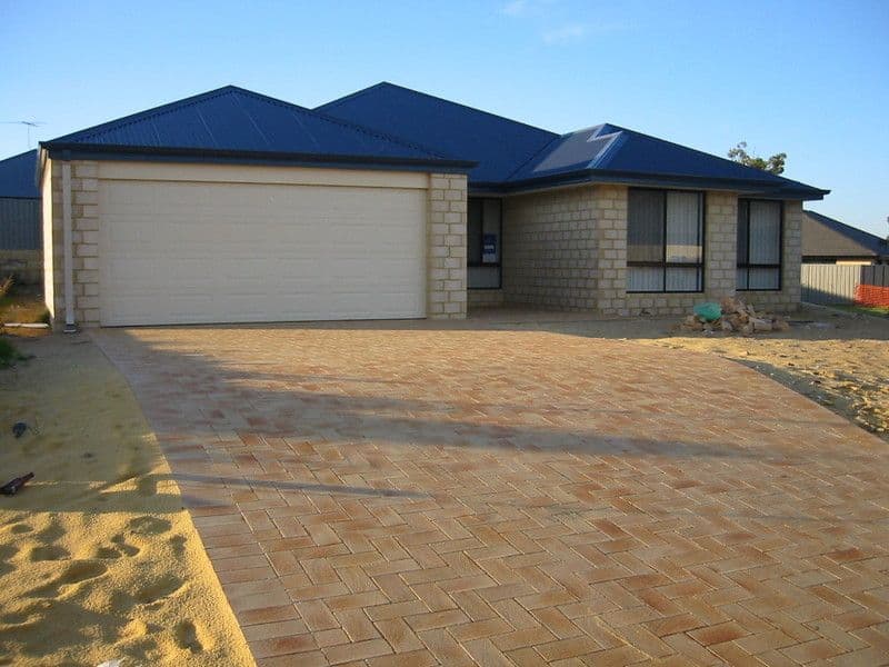6 Berrow Place, LEDA WA 6170, Leda - Image 1