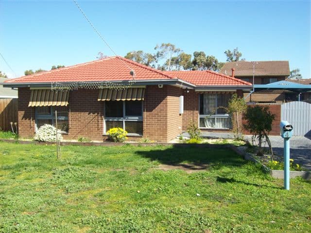 4 Harper Close, CRAIGIEBURN VIC 3064, Craigieburn - Image 1