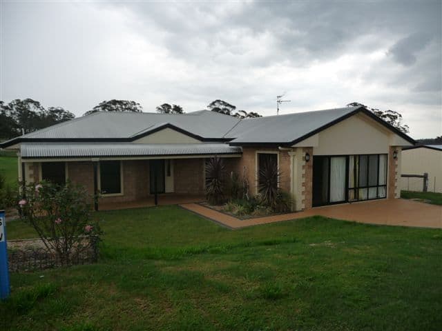 5 Mercedes Drive, HIGHFIELDS QLD 4352, Highfields - Image 1