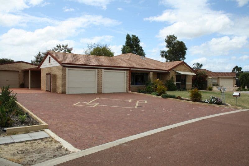 73 Lewis Jones Cross, STRATTON WA 6056, Stratton - Image 1
