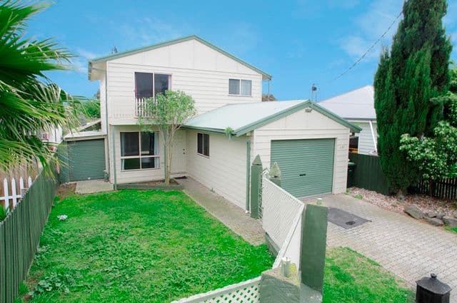37 Seabeach Parade, NORTH SHORE VIC 3214, North Shore - Image 1