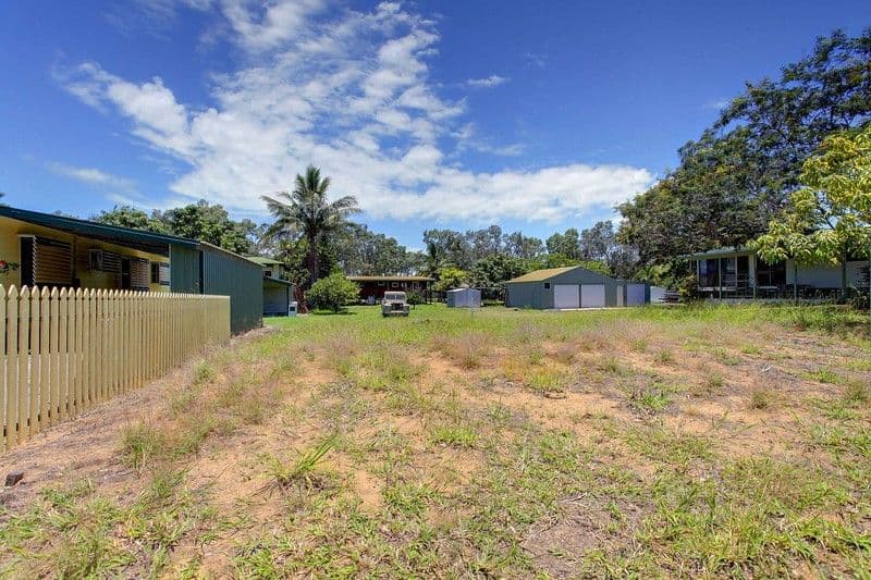 65 John Dory Street, CUNGULLA QLD 4816, Cungulla - Image 1