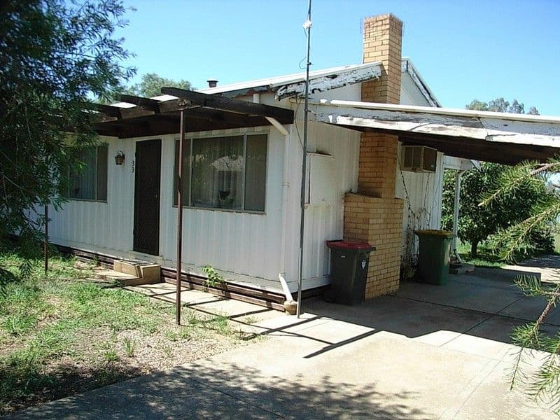 33 Hansen Street, ECHUCA VIC 3564, Echuca - Image 1