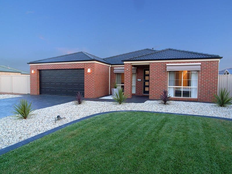 4 Heysen Avenue, SHEPPARTON VIC 3630, Shepparton - Image 1