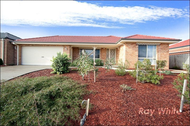 91 Sandalwood Drive, PAKENHAM VIC 3810, Pakenham - Image 1