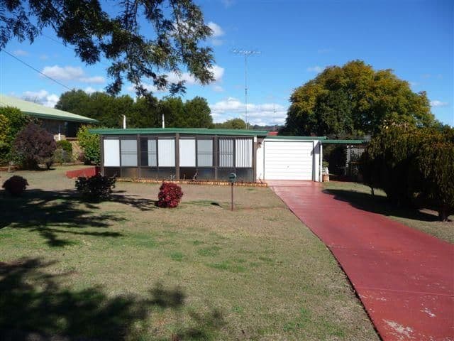 8 Angus Street, RANGEVILLE QLD 4350, Rangeville - Image 1