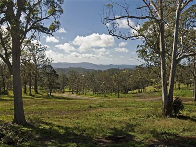 17 Guido Avenue, BLUE MOUNTAIN HEIGHTS QLD 4350, Blue Mountain Heights - Image 1