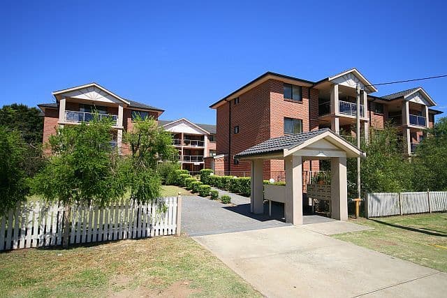 21-27 Weigand Avenue, BANKSTOWN NSW 2200, Bankstown - Image 1
