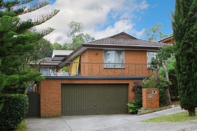 27 Carbora Dale, GREENSBOROUGH VIC 3088, Greensborough - Image 1