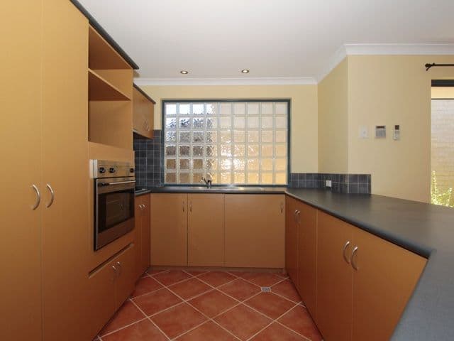 5 Lilypond Court, ASCOT WA 6104, Ascot - Image 1