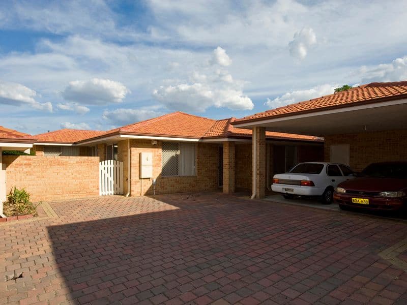 4 Page Avenue, BENTLEY WA 6102, Bentley - Image 1