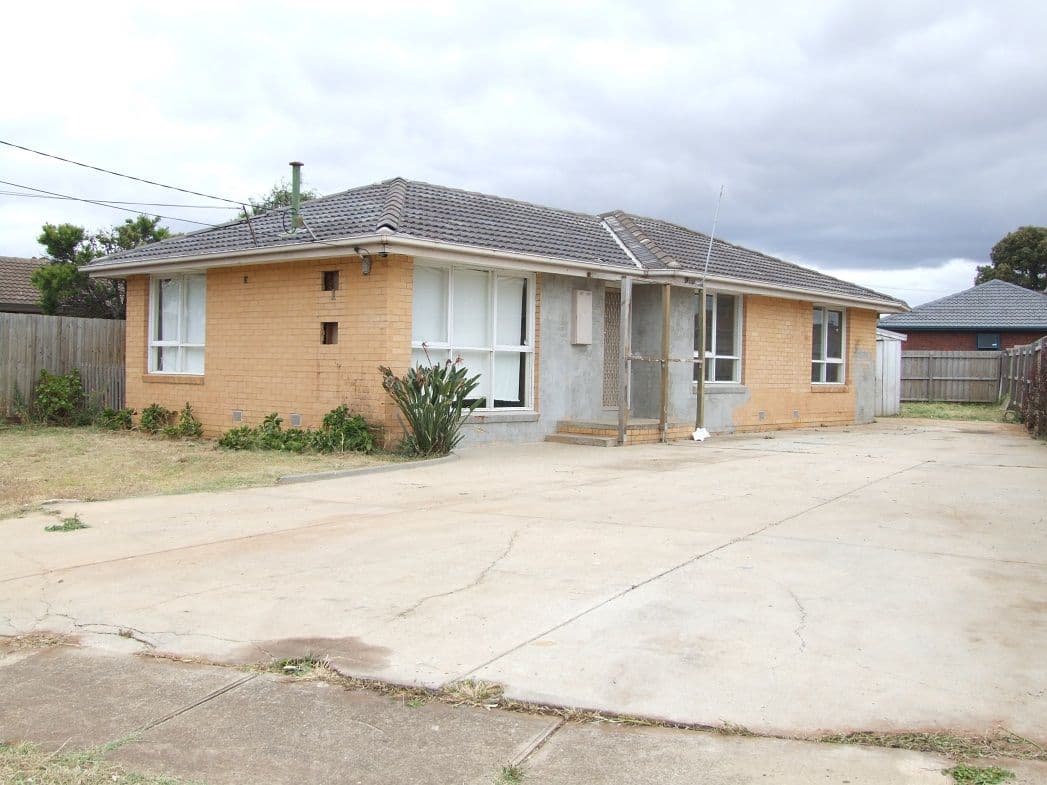 40 Oldershaw Road, MELTON VIC 3337, Melton - Image 1