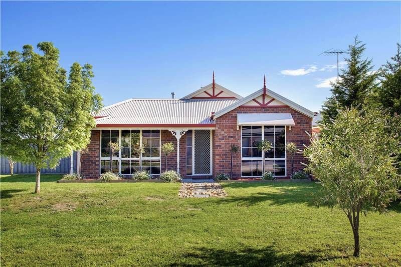 60 Country Gardens Drive, LARA VIC 3212, Lara - Image 1