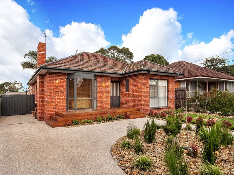 18 Kingswood Drive, DINGLEY VILLAGE VIC 3172, Dingley Village - Image 1