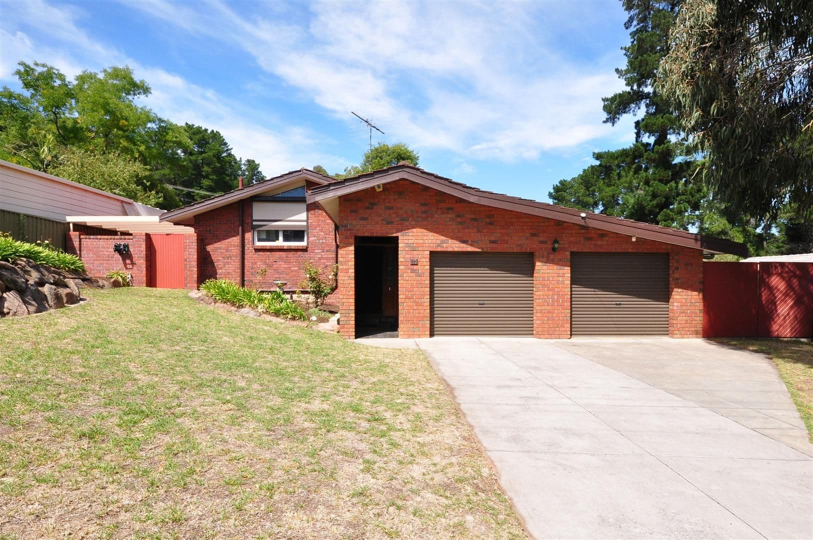 16 Tania Drive, ABERFOYLE PARK SA 5159, Aberfoyle Park - Image 1