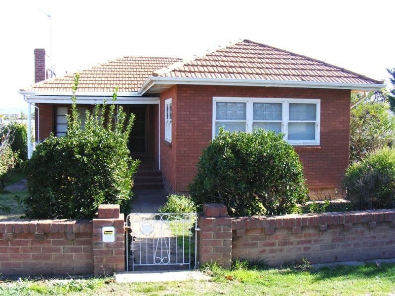 2 Wellington Street, COWRA NSW 2794, Cowra - Image 1
