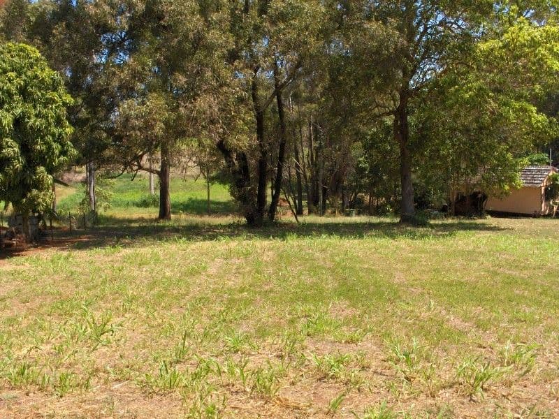 12 Fiji Street, RUSSELL ISLAND QLD 4184, Russell Island - Image 1