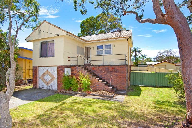 25 Howelston Road, GOROKAN NSW 2263, Gorokan - Image 1