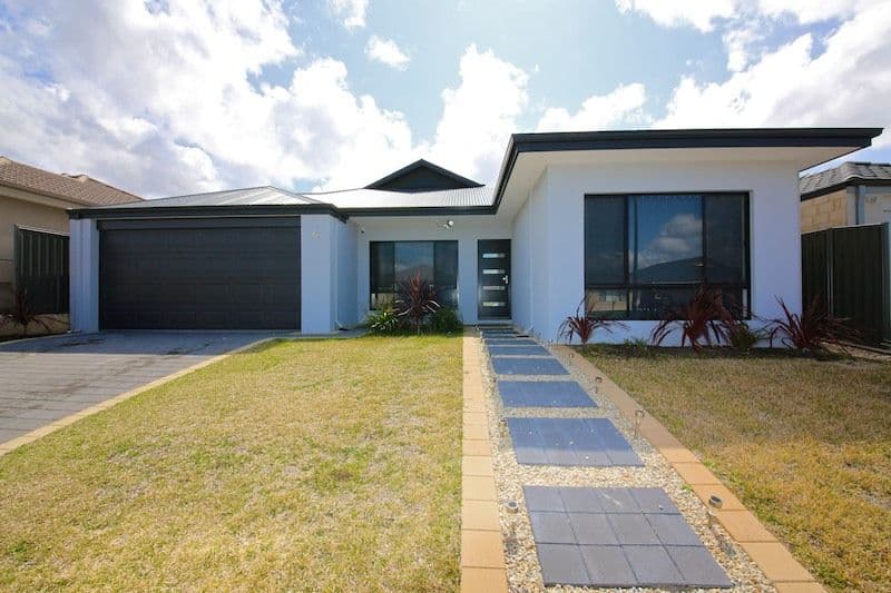 6 Aston Chase, AVELEY WA 6069, Aveley - Image 1