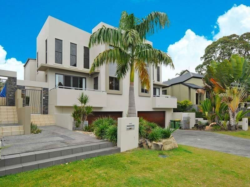 62 Heeb Street, BUNDALL QLD 4217, Bundall - Image 1