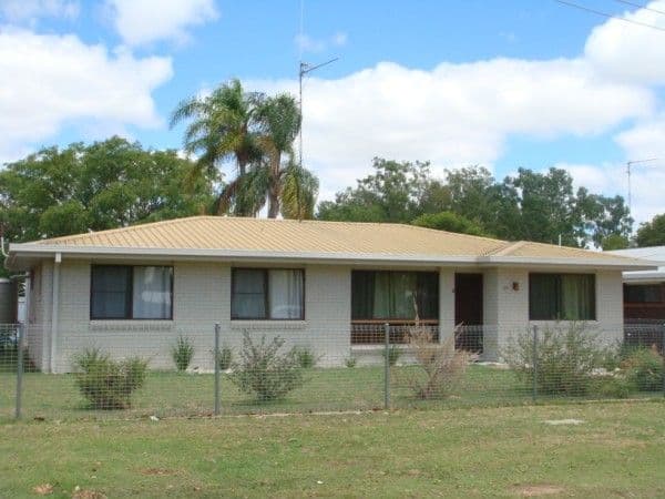 30 Beutel Street, CHINCHILLA QLD 4413, Chinchilla - Image 1