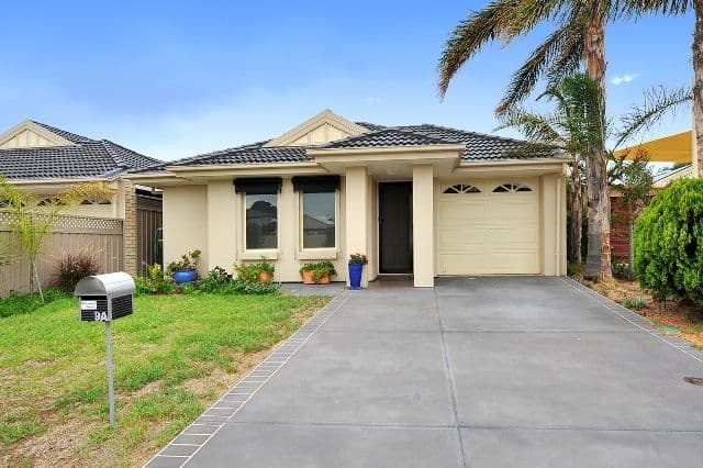 9A Mallacoota Place, WEST LAKES SHORE SA 5020, West Lakes Shore - Image 1