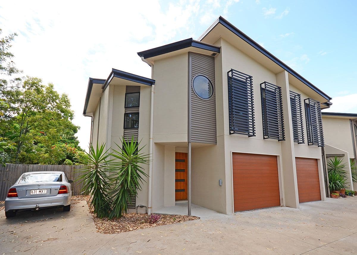 52 Shell Street, URANGAN QLD 4655, Urangan - Image 1