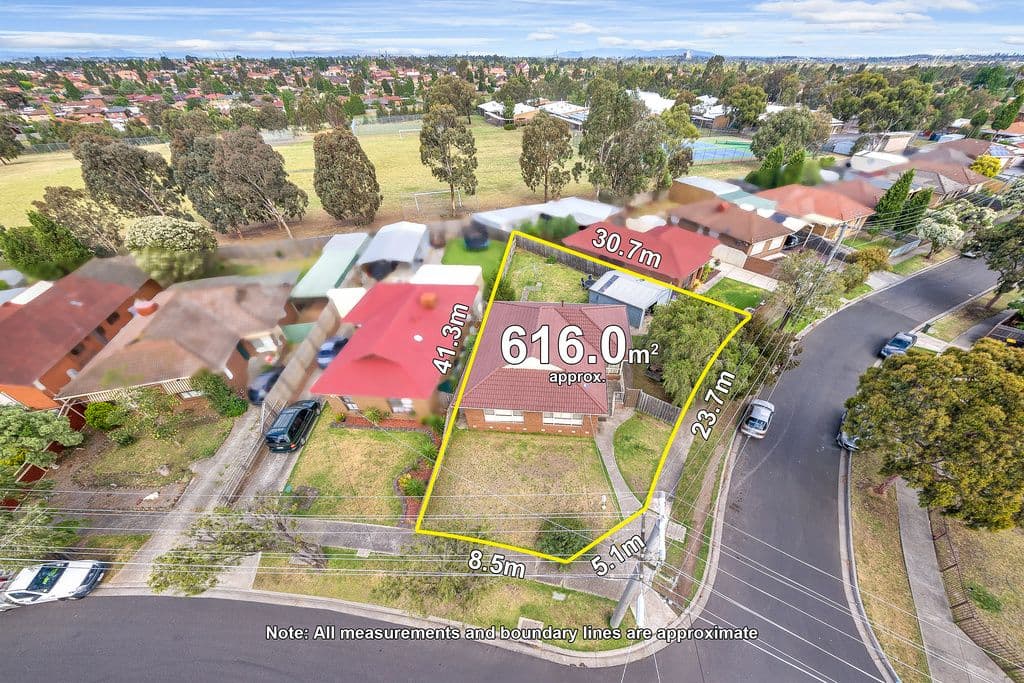 14 Holroyd Drive, Epping VIC 3076, Epping - Image 1