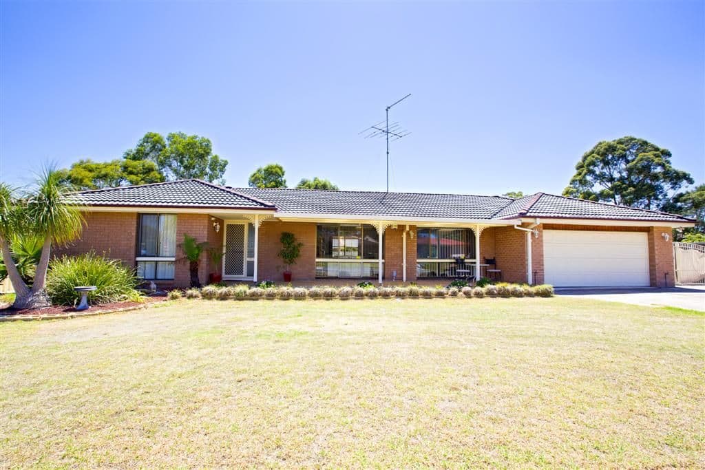 1 Nightmist Grove, ST CLAIR NSW 2759, St Clair - Image 1