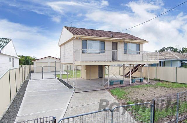 15 Koorana Avenue, GOROKAN NSW 2263, Gorokan - Image 1