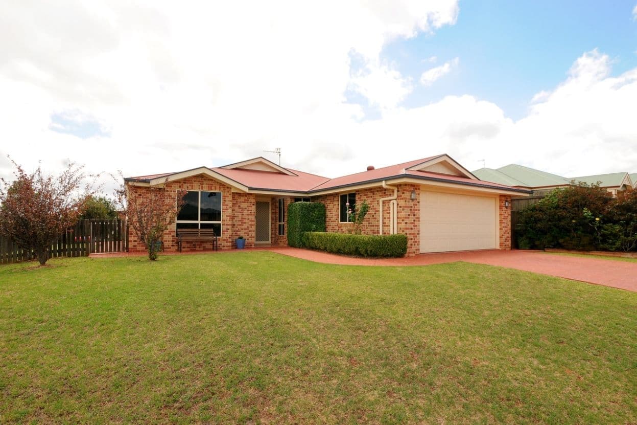 6 McCall Street, HIGHFIELDS QLD 4352, Highfields - Image 1