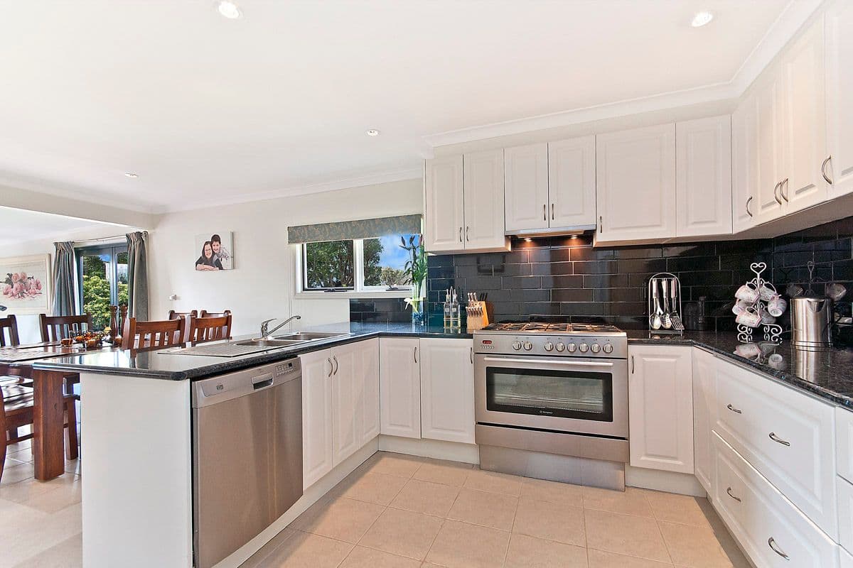 148 Bridge Road, WOODFORD VIC 3281, Woodford - Image 1