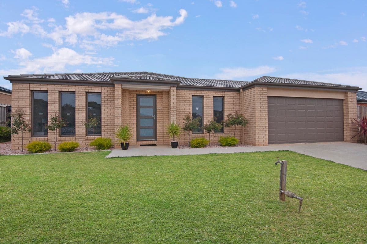 215 Morris Road, WARRNAMBOOL VIC 3280, Warrnambool - Image 1