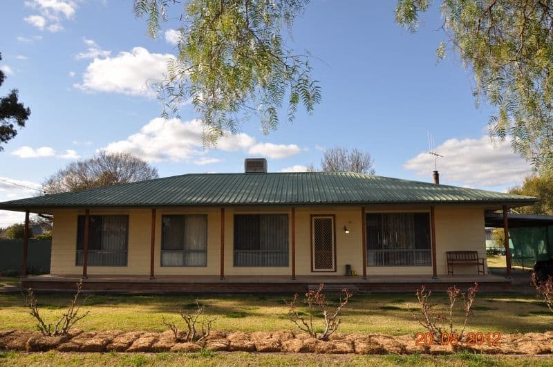 11 Oberon Street, Eugowra - Image 1