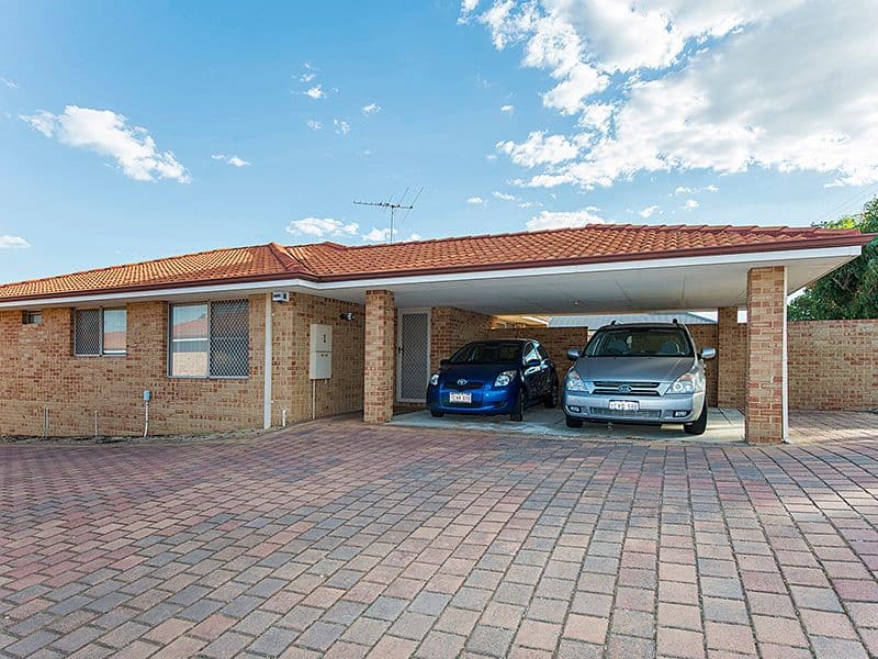 4 Page Avenue, Bentley WA 6102, Bentley - Image 1