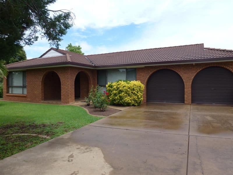 6 Kent Place, Dubbo NSW 2830, Dubbo - Image 1