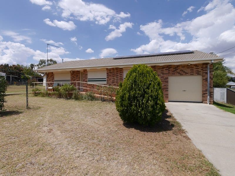 35 Watt Street, Cowra NSW 2794, Cowra - Image 1