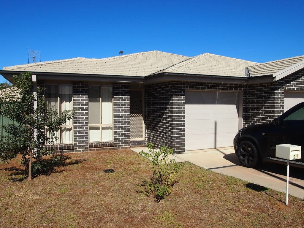80 Close Street, Parkes NSW 2870, Parkes - Image 1