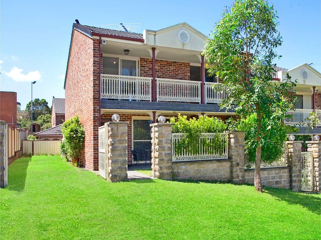 5 Short Street, Helensburgh NSW 2508, Helensburgh - Image 1