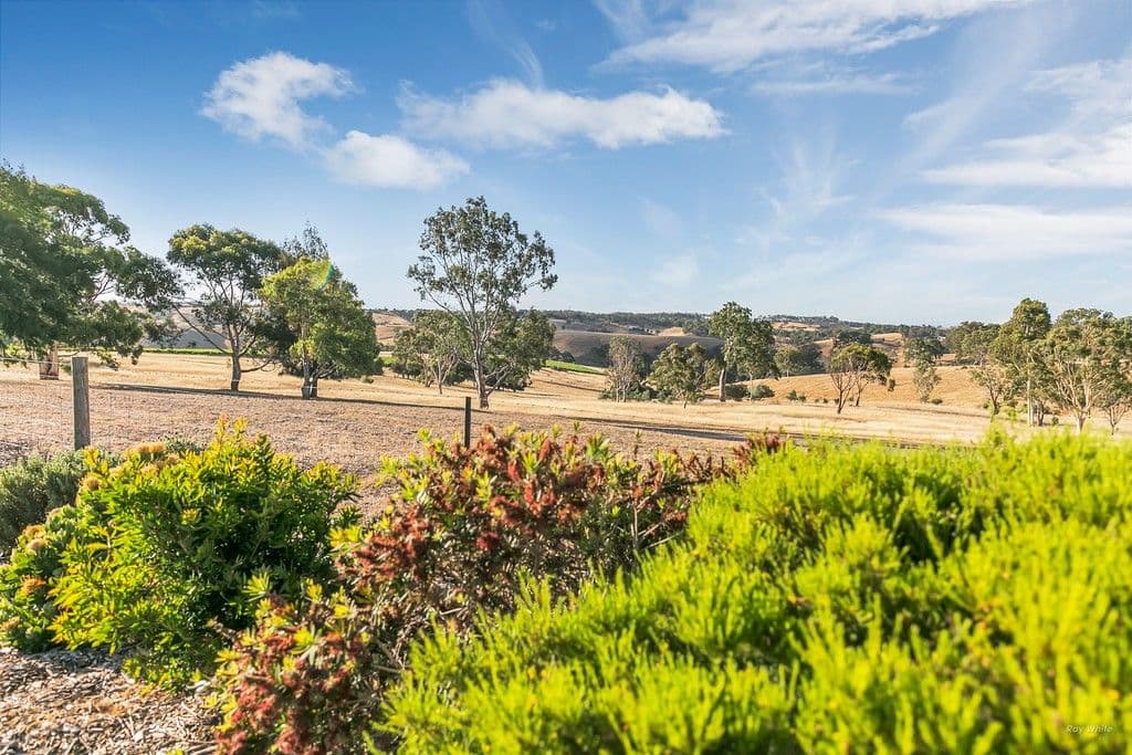 127 Chapman Road, Inglewood SA 5133, Inglewood - Image 1