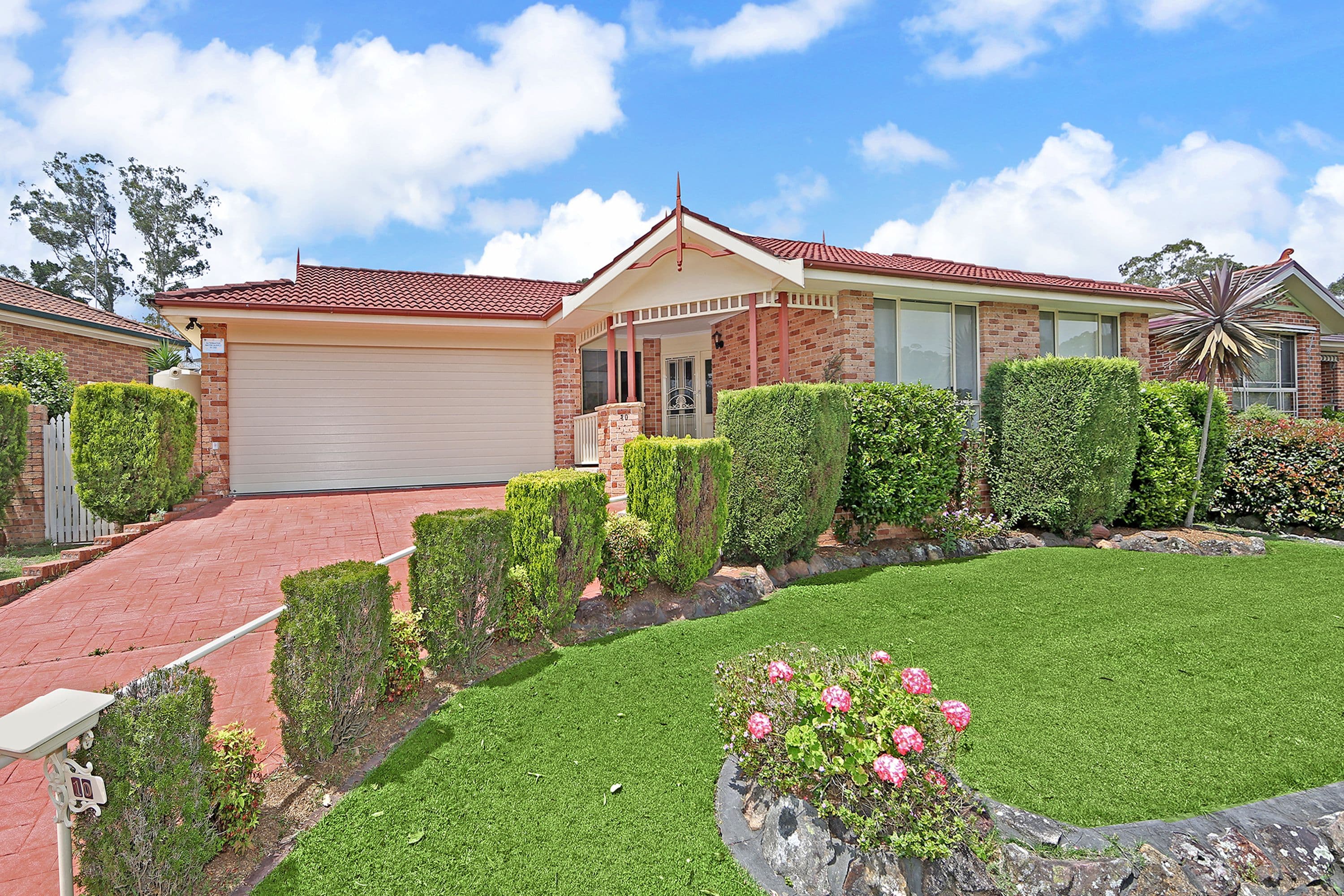 10 Molsten Avenue, Tumbi Umbi - Image 1