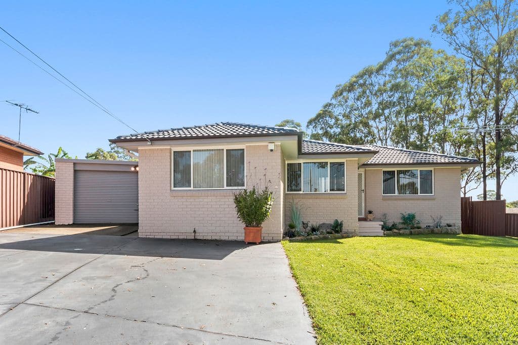 4 Myora Close, Green Valley NSW 2168, Green Valley - Image 1