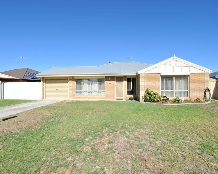 7 Canberra Close, Port Kennedy WA 6172, Port Kennedy - Image 1