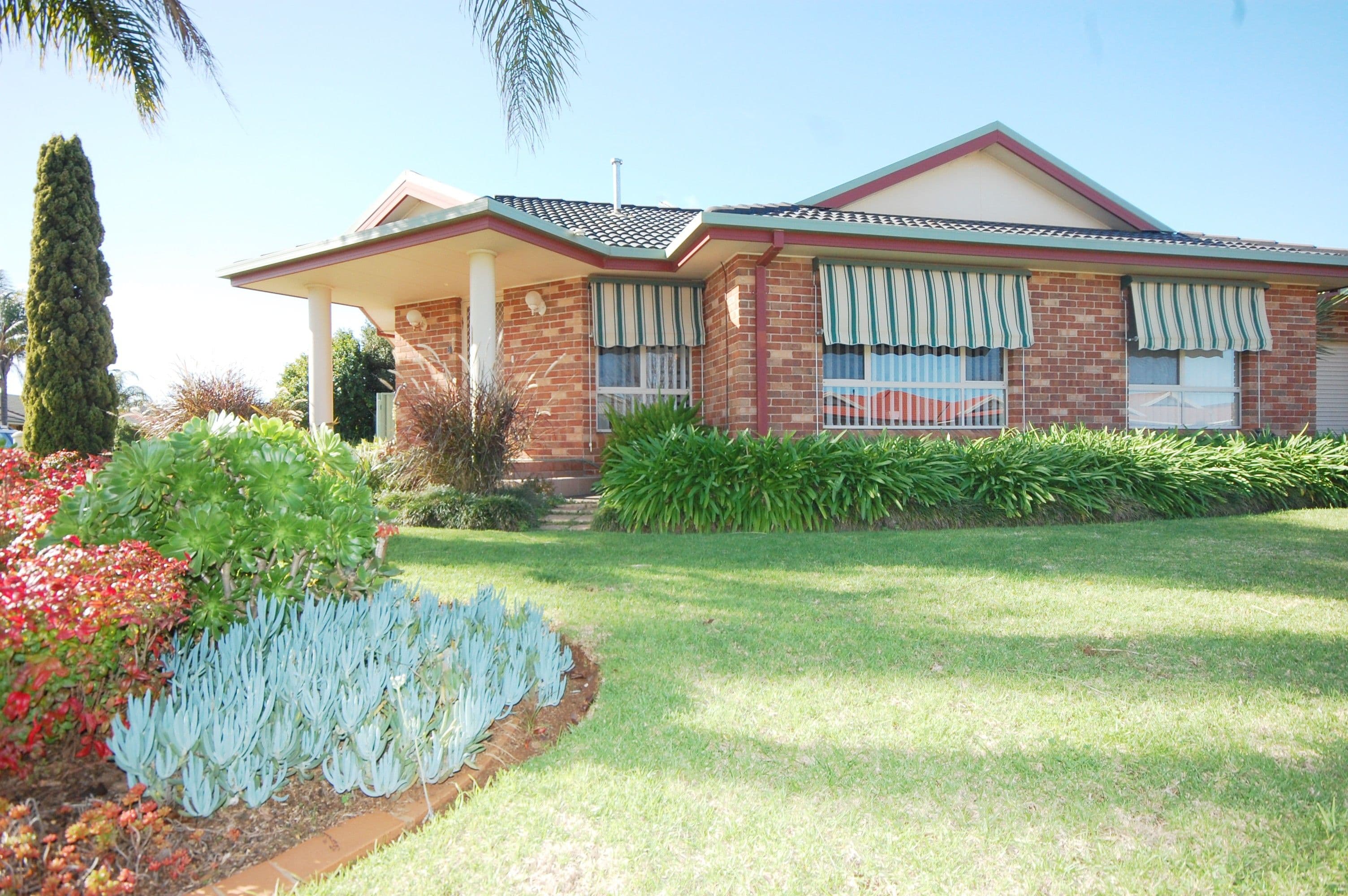 8a Robrick Close, Griffith NSW 2680, Griffith - Image 1