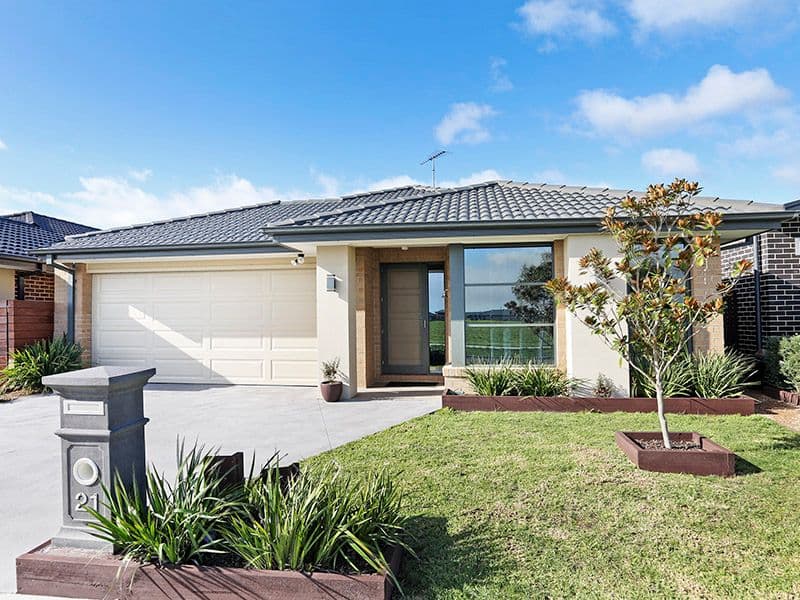 21 Crystall Place, Armstrong Creek VIC 3217, Armstrong Creek - Image 1