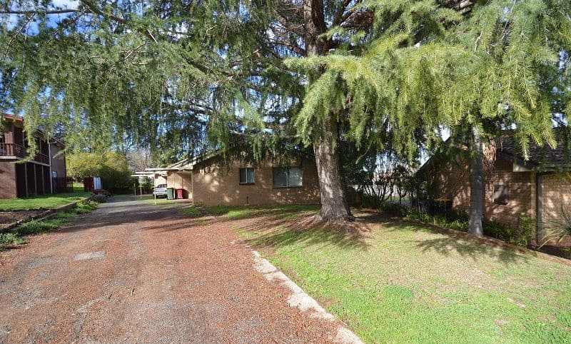 13 Yaldara Crescent, Cowra - Image 1