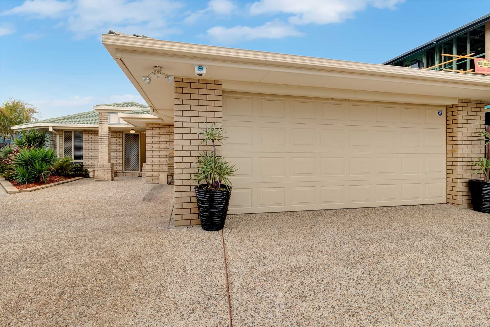 15 Standford Place, Regents Park QLD 4118, Regents Park - Image 1